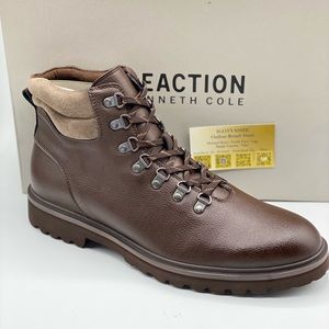 KENNETH COLE REACTION KLAY LUG ALPINE‎ BOOTS